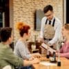 Servicio en restaurante y bares