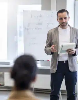 RESOLUCIÓN DE CONFLICTOS EN LA ENSEÑANZA