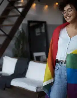 SENSIBILIZACIÓN LGTBI+: RESPETAR LA DIVERSIDAD SEXUAL Y PREVENIR LA DISCRIMINACIÓN SOCIAL Y LABORAL DE PERSONAS LGTBI+